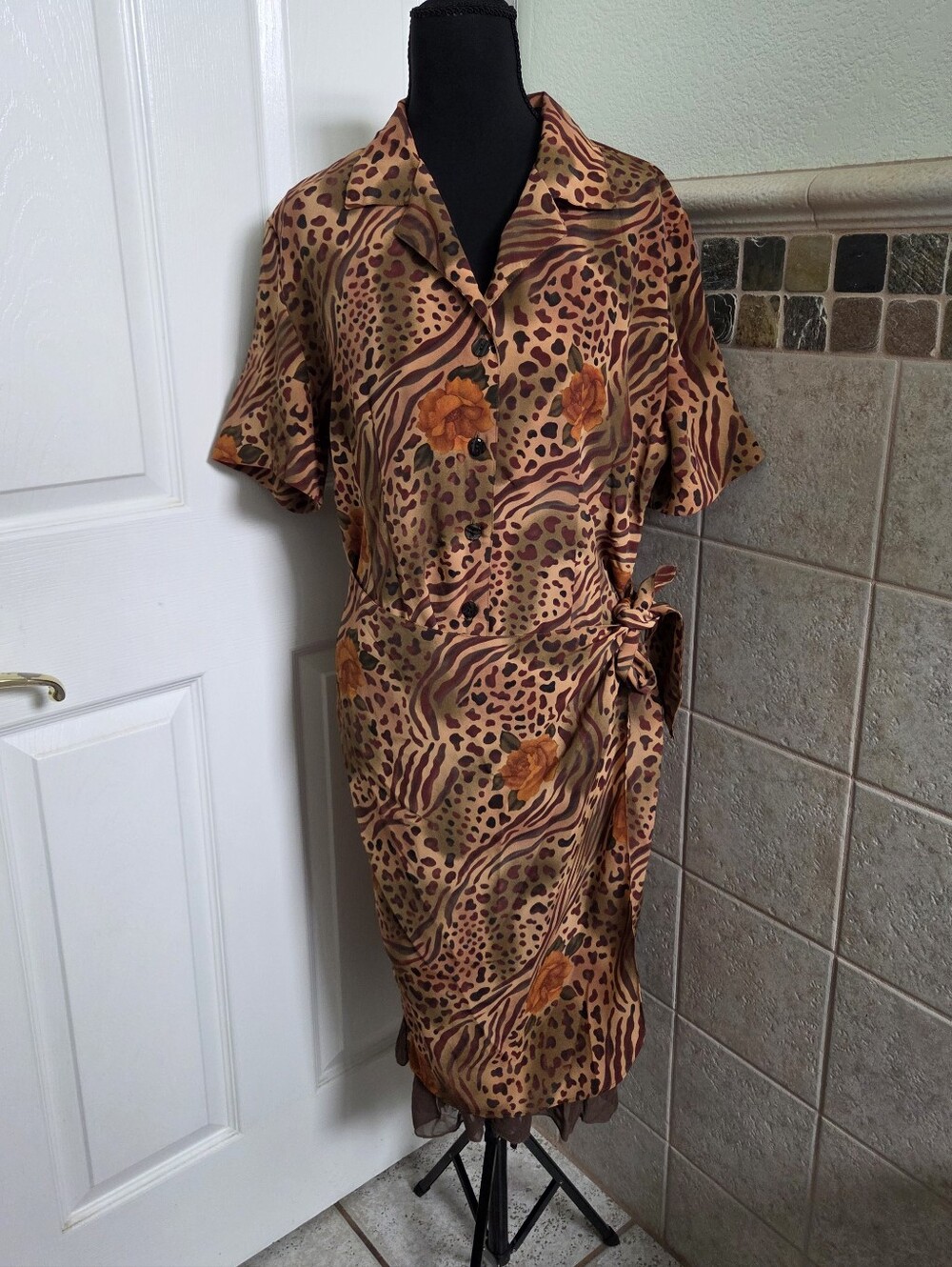 VTG. S.L. Fashions Brown Orange Animal Print Wrap Dress 80s 90s Retro Safari Med